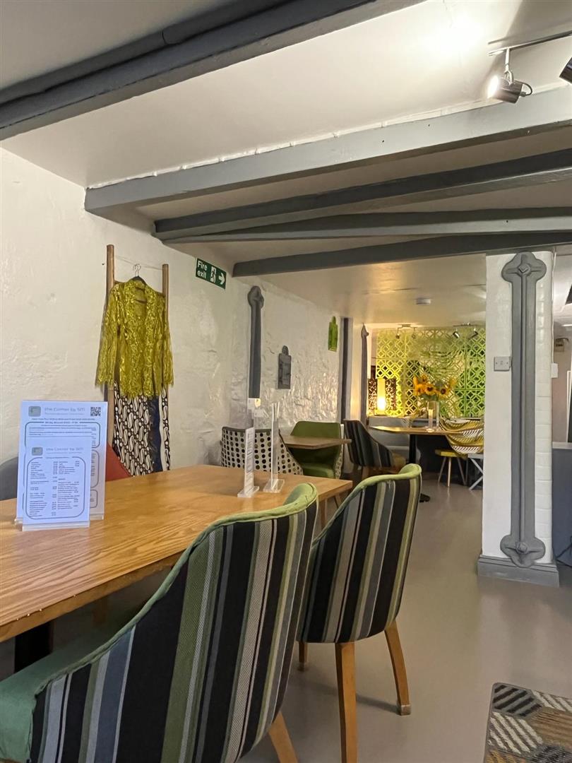 Cafe/Restaurant and Premises with 2 Bedroom Living Accommodation, 1 Commercial Street, Llantwit Major, CF61 1RB